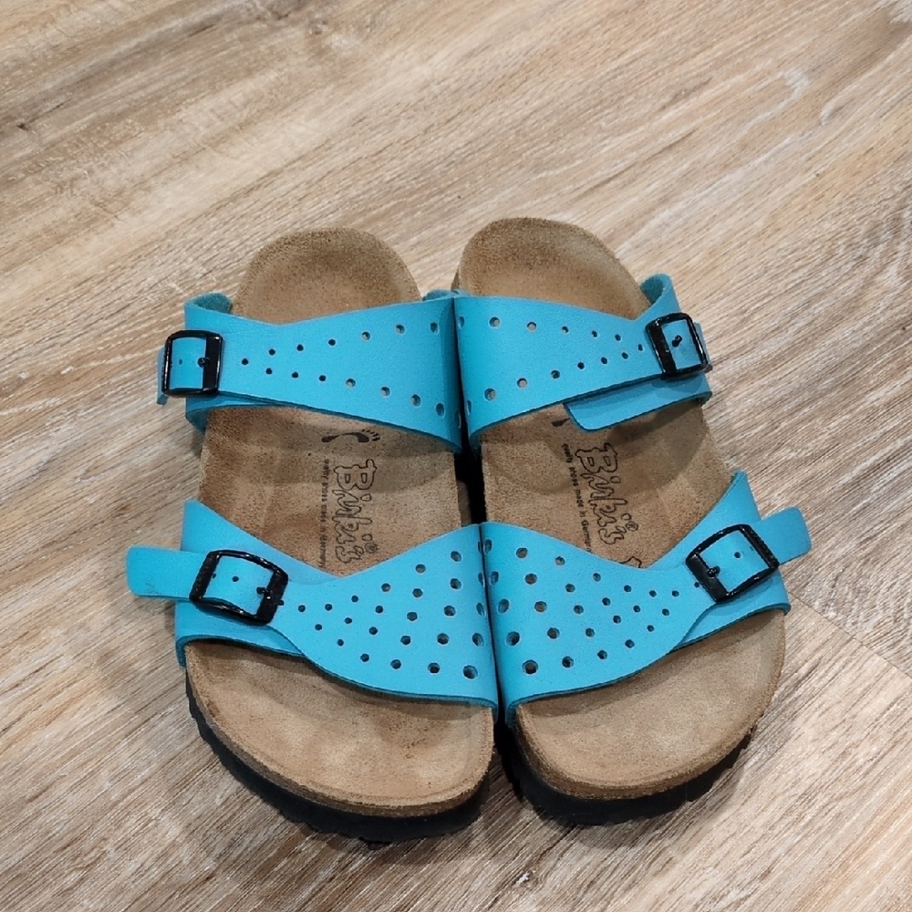 🩵🔥Birki's by Birkenstock Women's Blue Sandals with Adjustable Straps size 37